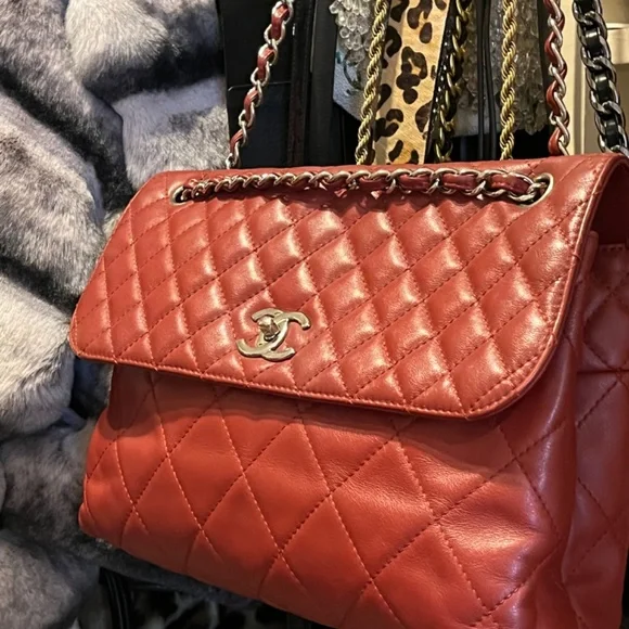 CHANEL Quilted Lambskin JUMBO CLASSIC Business BAG - Picture 7 of 16